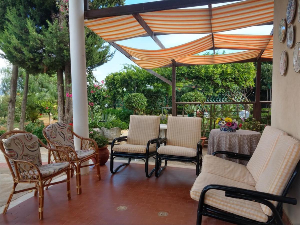 Il Gazebo Bed & Breakfast Scoglitti Bagian luar foto