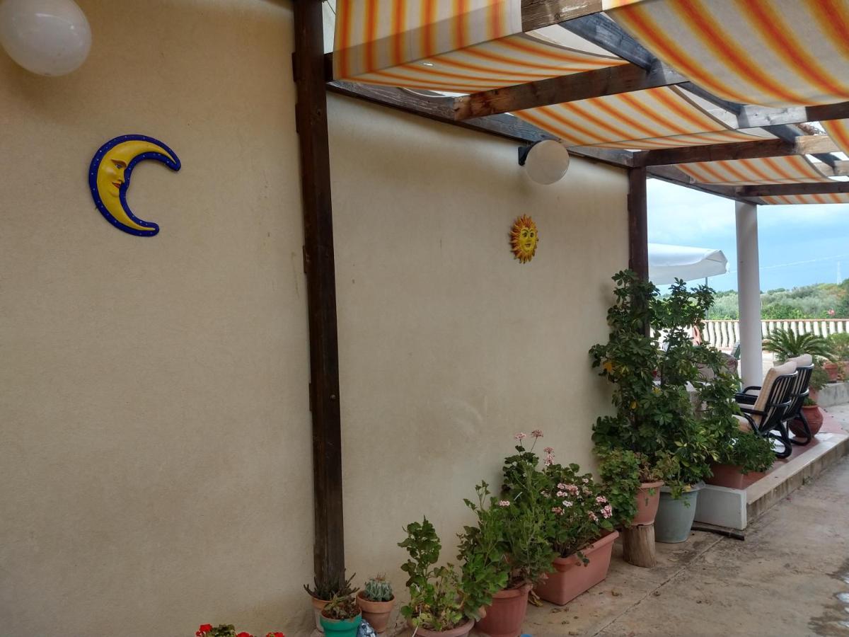 Il Gazebo Bed & Breakfast Scoglitti Bagian luar foto